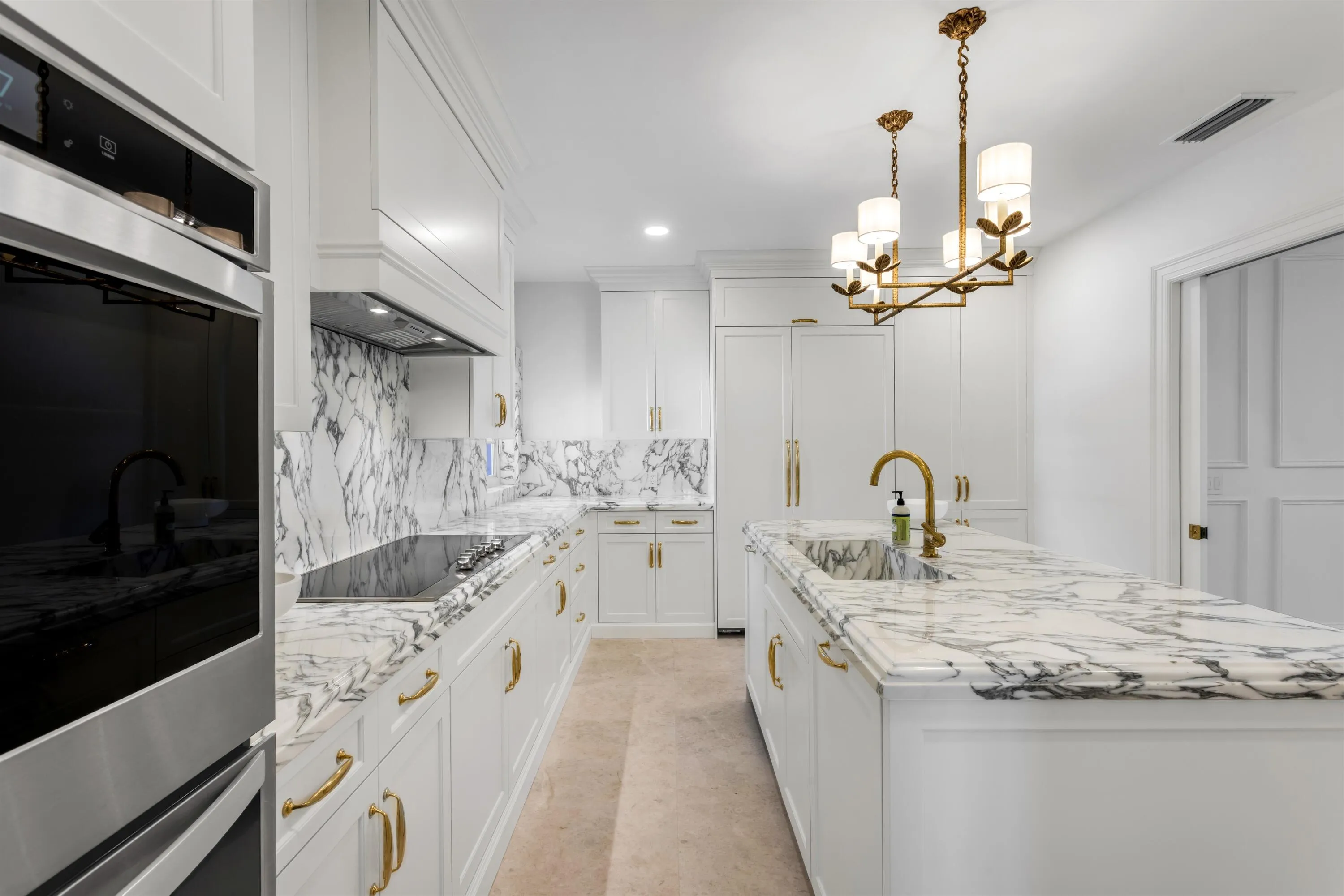 KITCHEN_STRAIGHT_EB