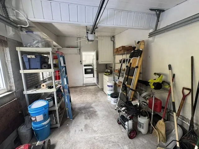 1 car garage