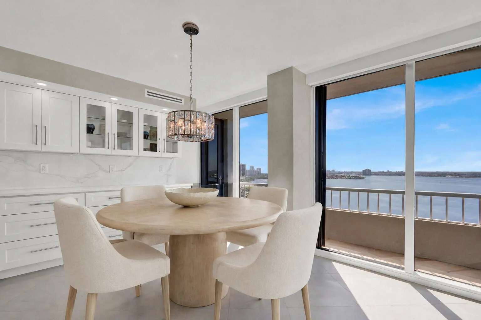 5510-n-ocean-dr-22d-singer-island-dining