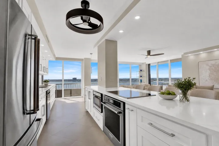 5510-n-ocean-dr-22d-singer-island-kitche