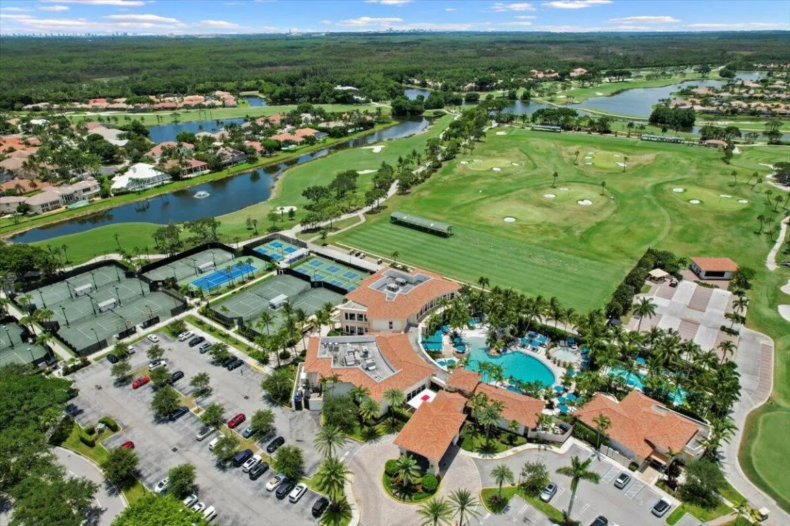 Ibis Golf and Country Club