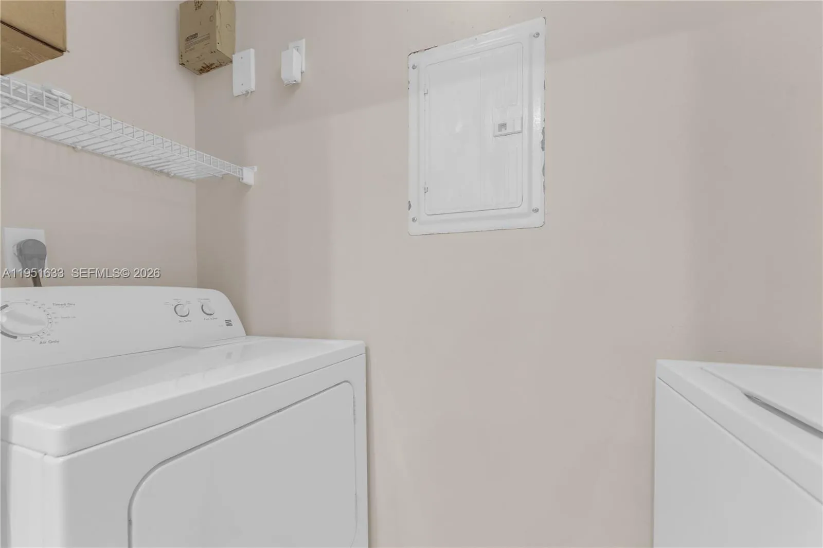 Photo 26