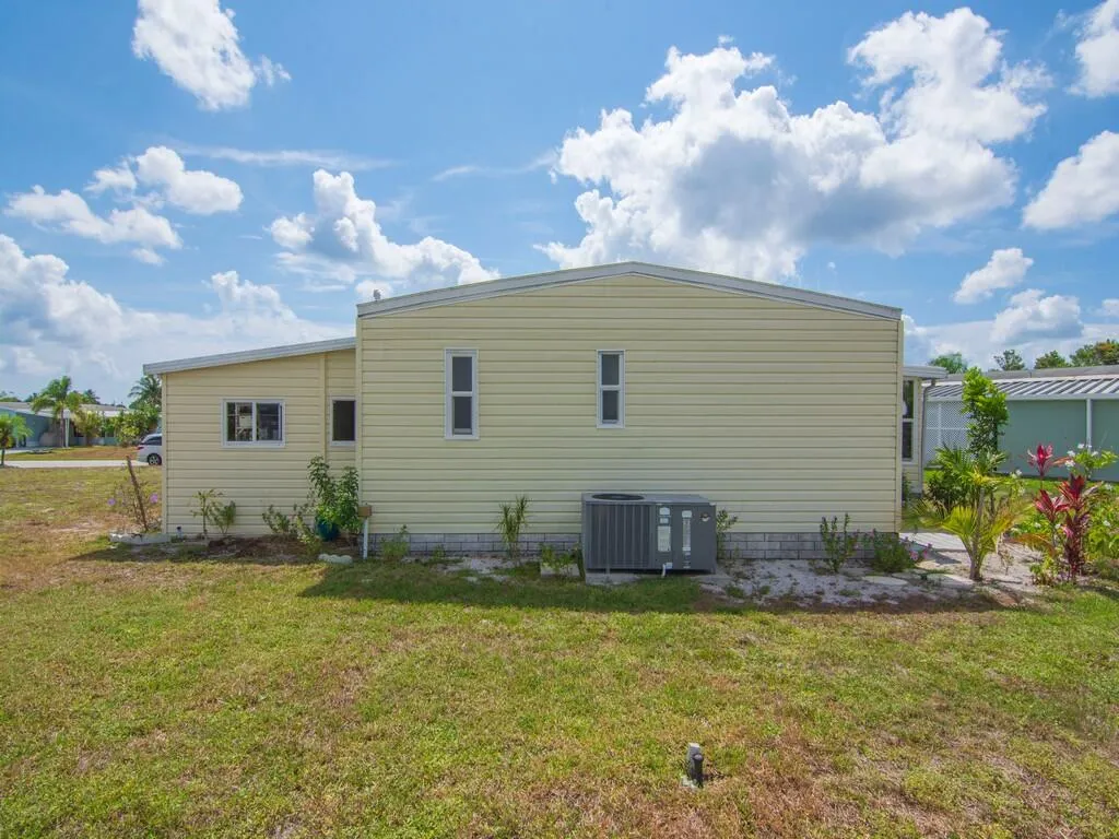 Property photo 32