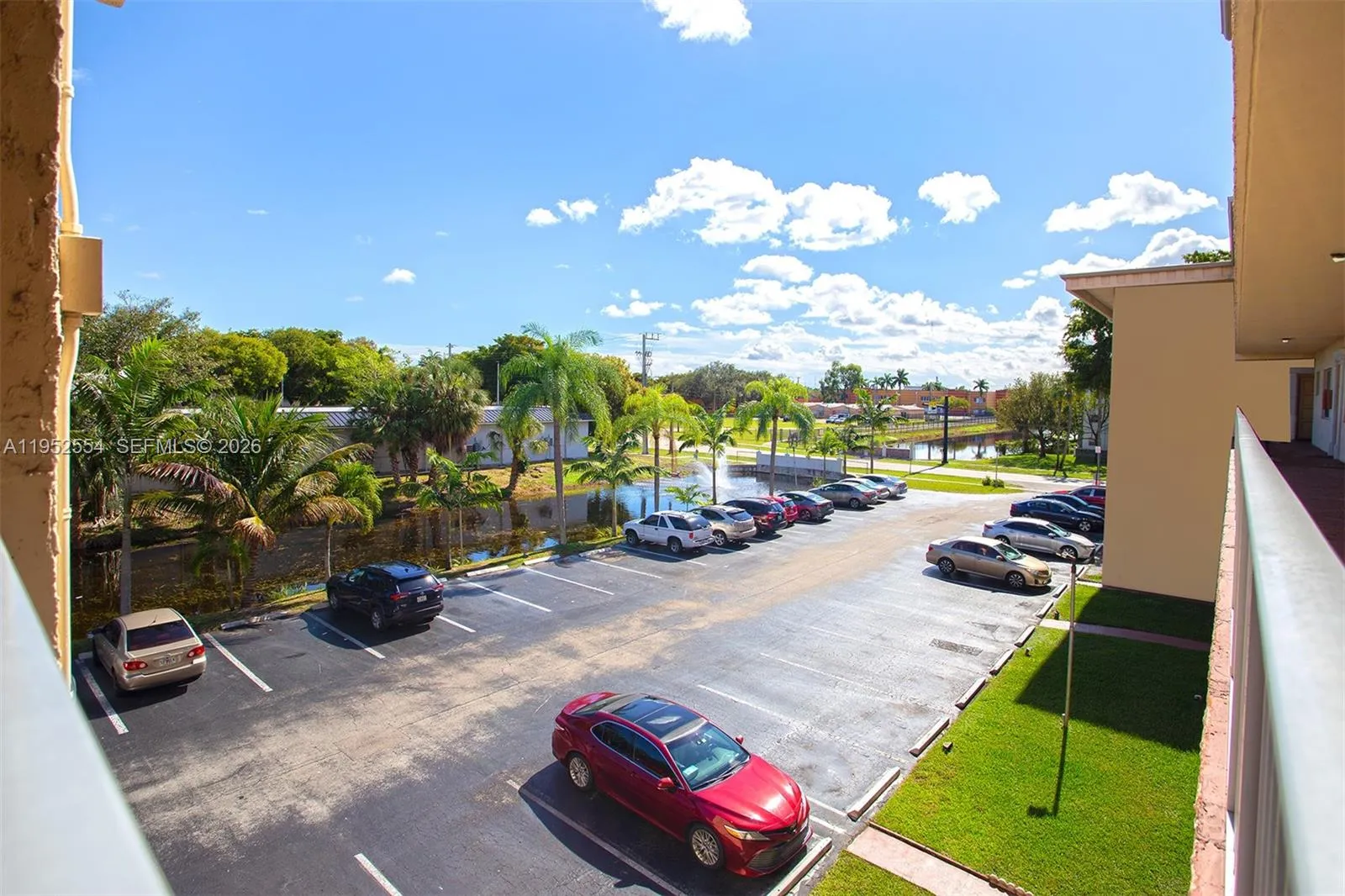 LARGE PARKING AREA WITH GUEST PARKING