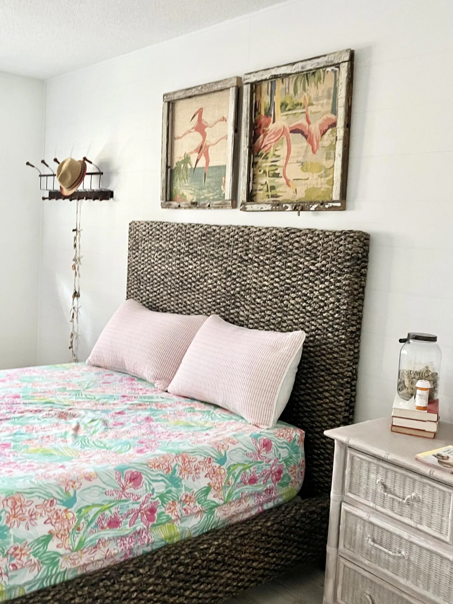Furnishings for idea purposes only