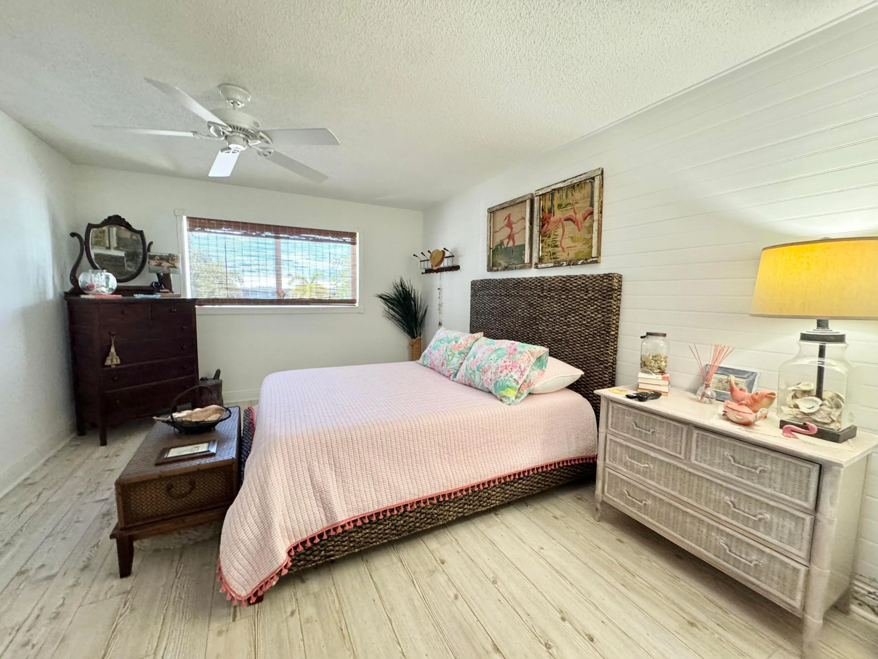 Furnishings for idea purposes only