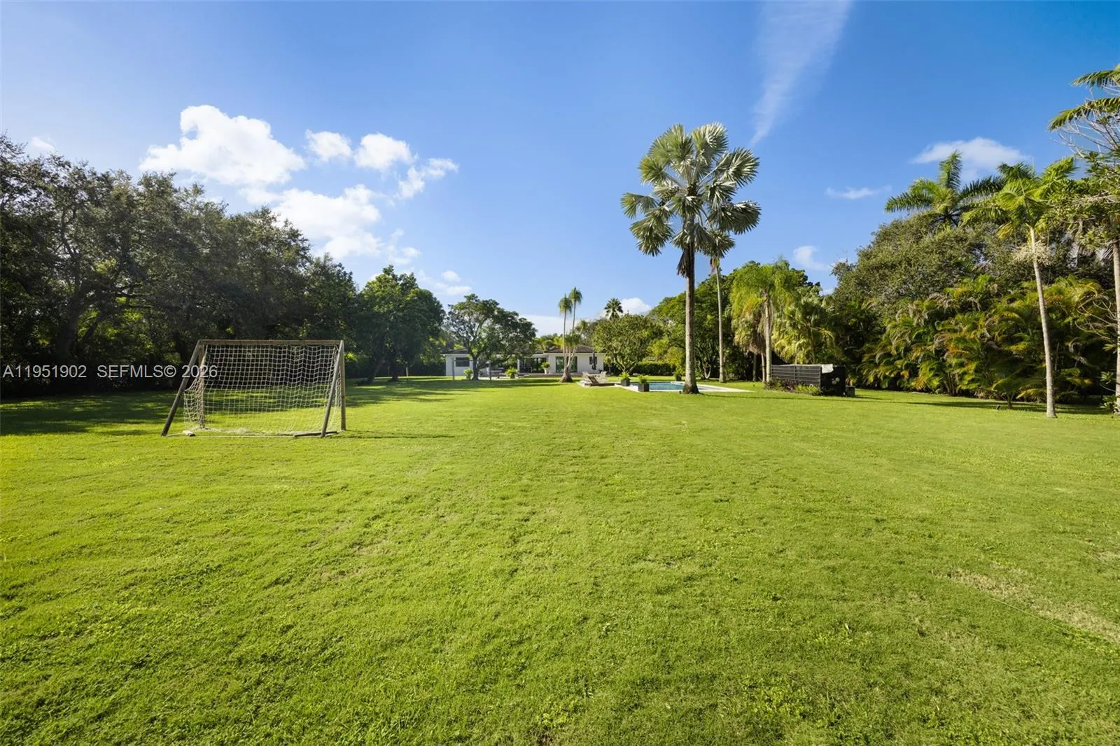 Property photo 40