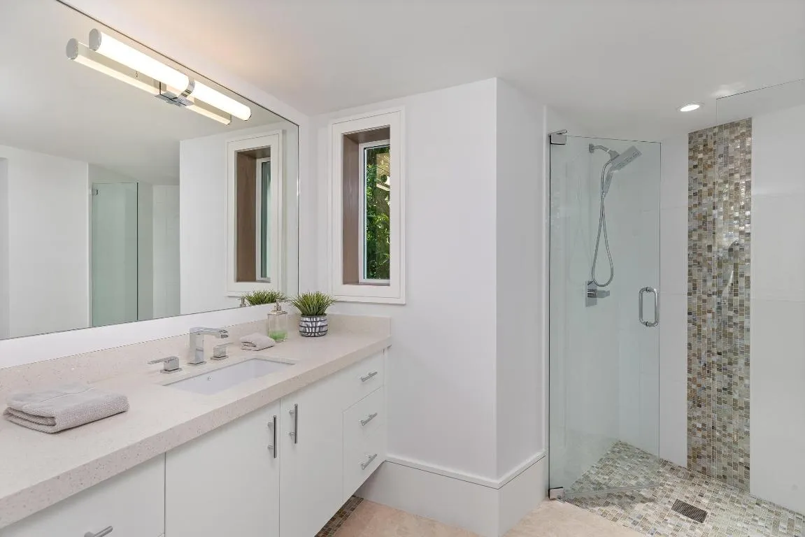 Office Bath
