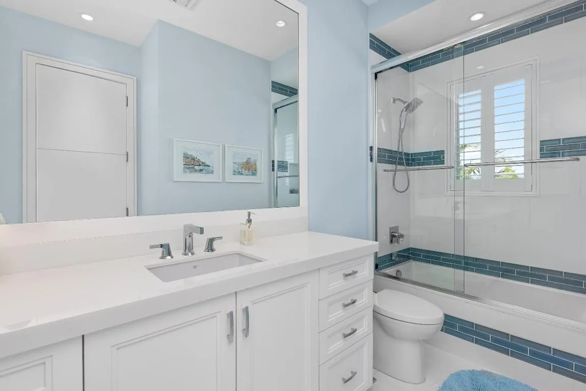 Guest Bath 2