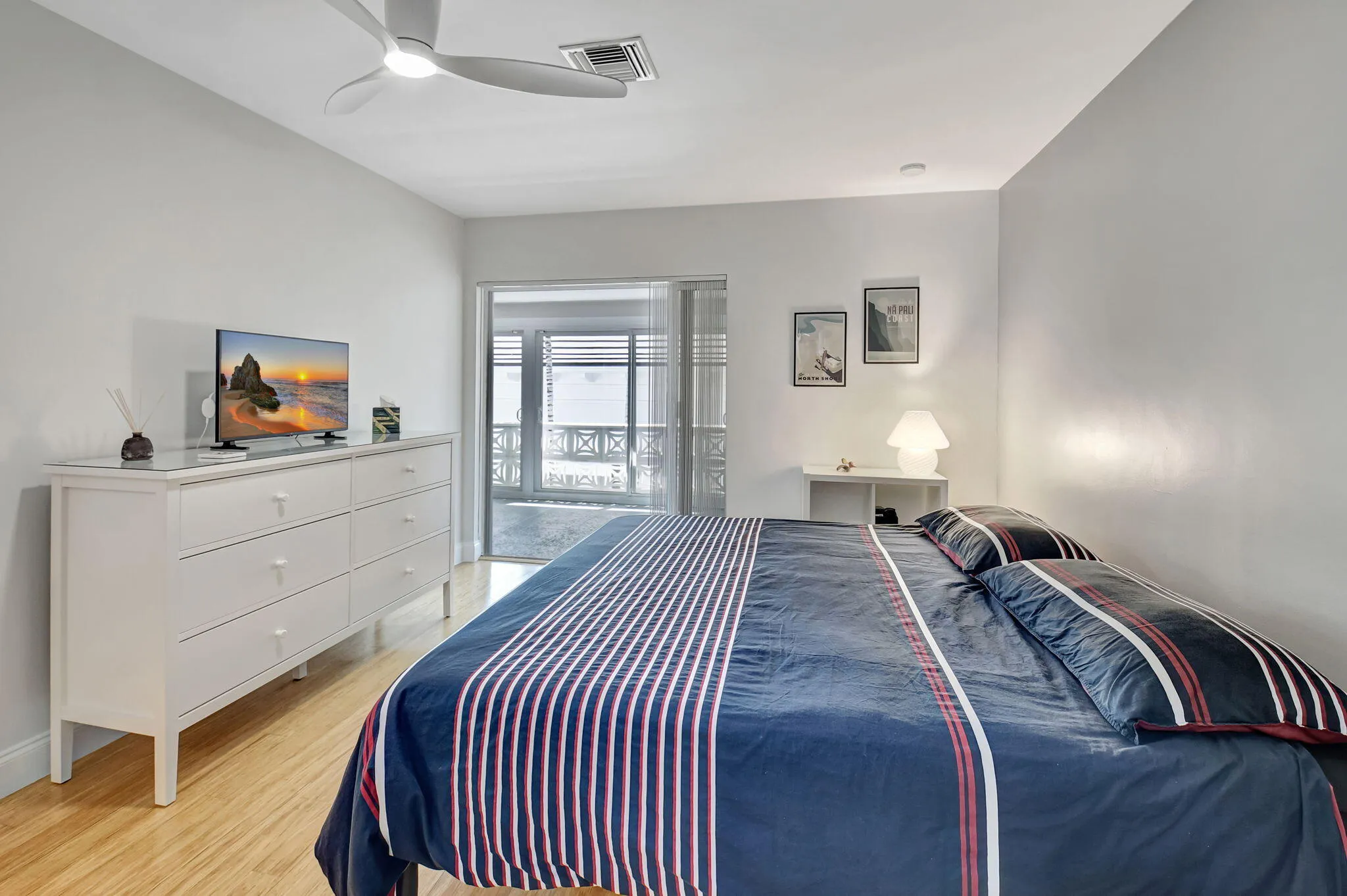SLIDERS TO FLORIDA ROOM