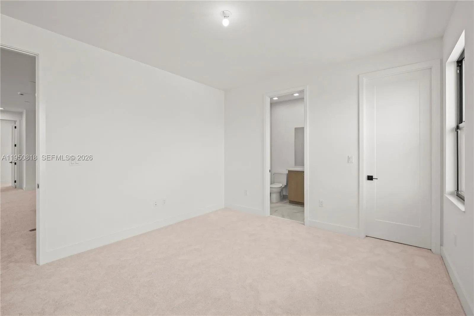 Property photo 100
