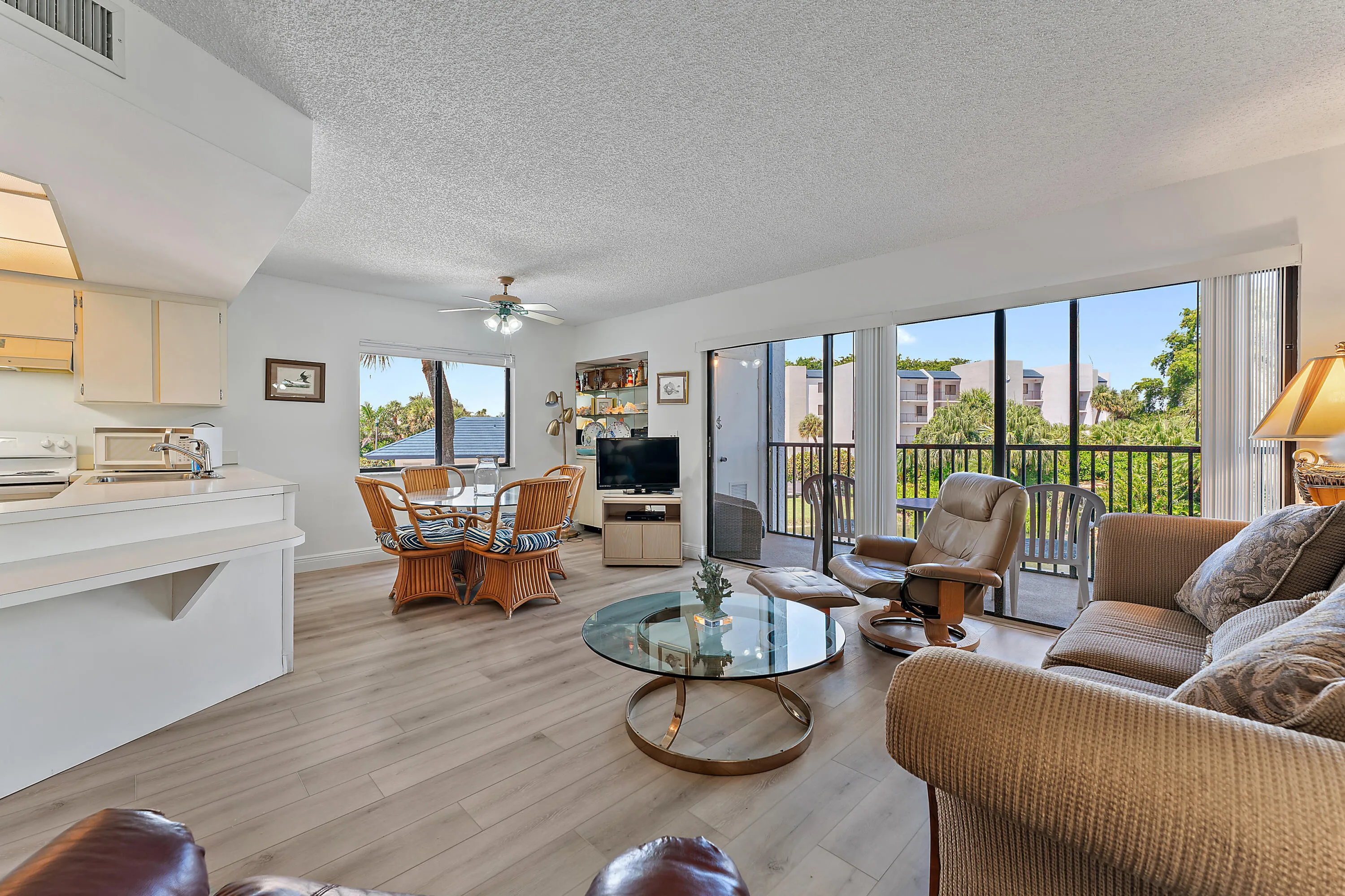 003-1605US1N-Jupiter-FL-FULL