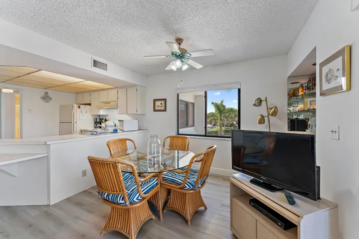 006-1605US1N-Jupiter-FL-FULL