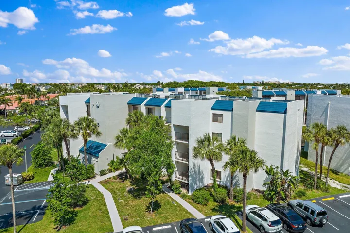 010-1605US1N-Jupiter-FL-SMALL