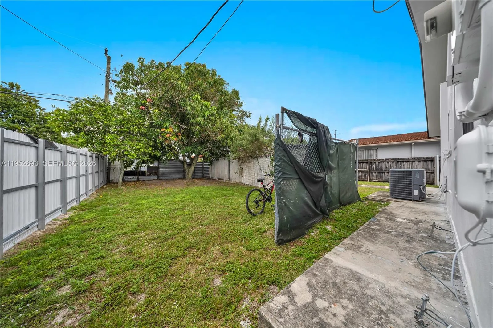 Property photo 35
