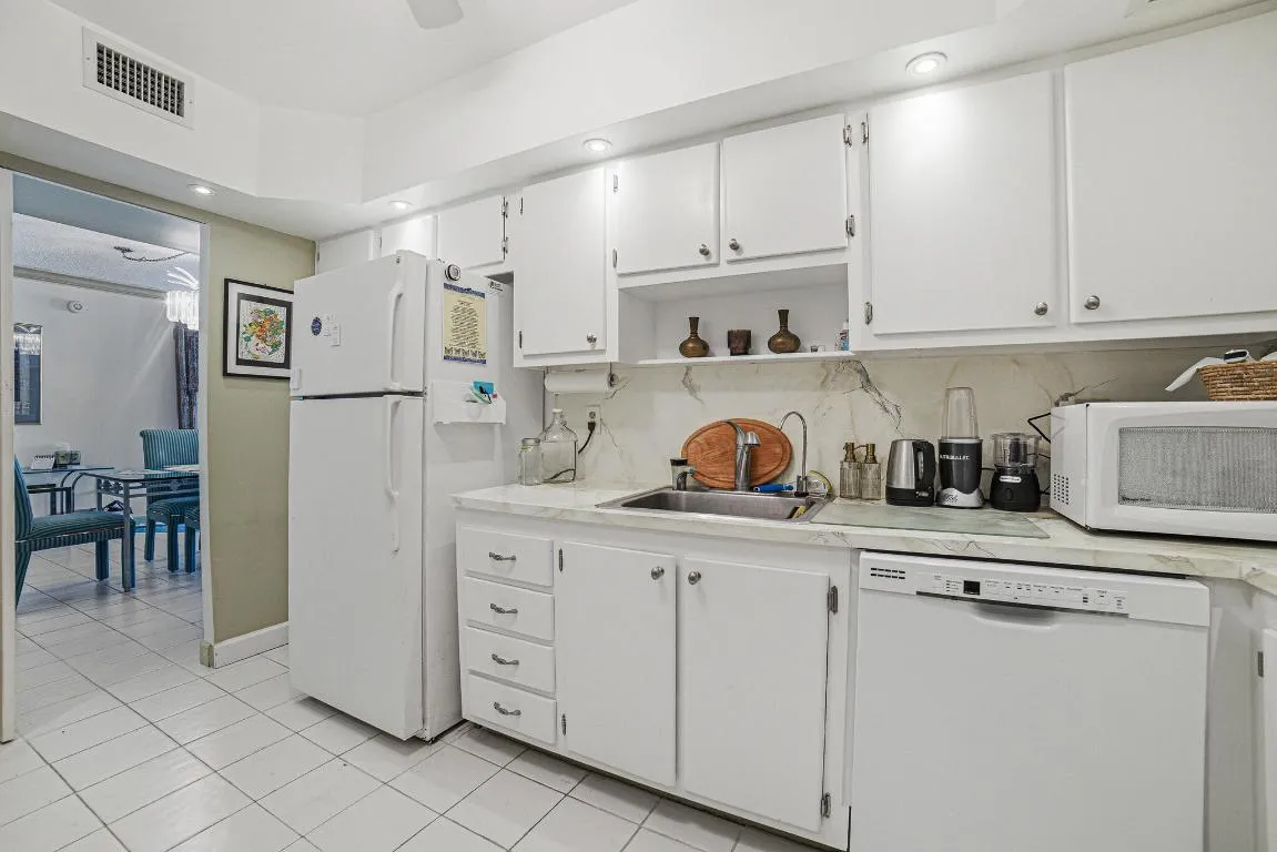 Kitchen 211 (14)