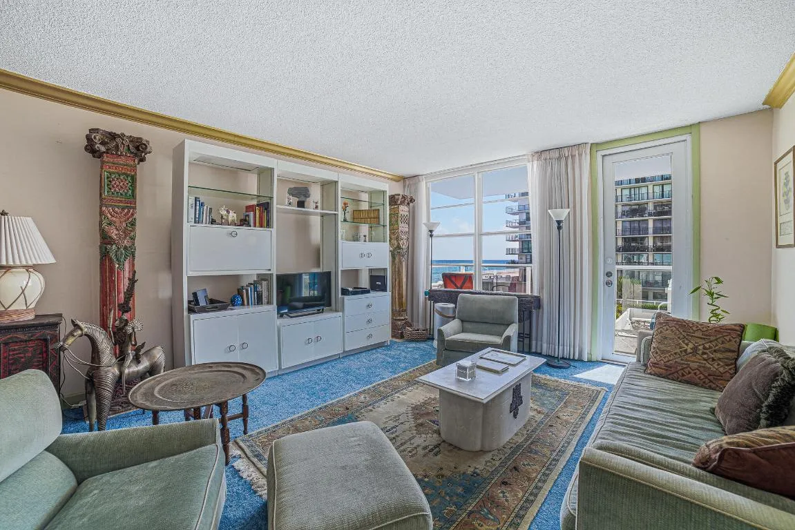 211 Living Room