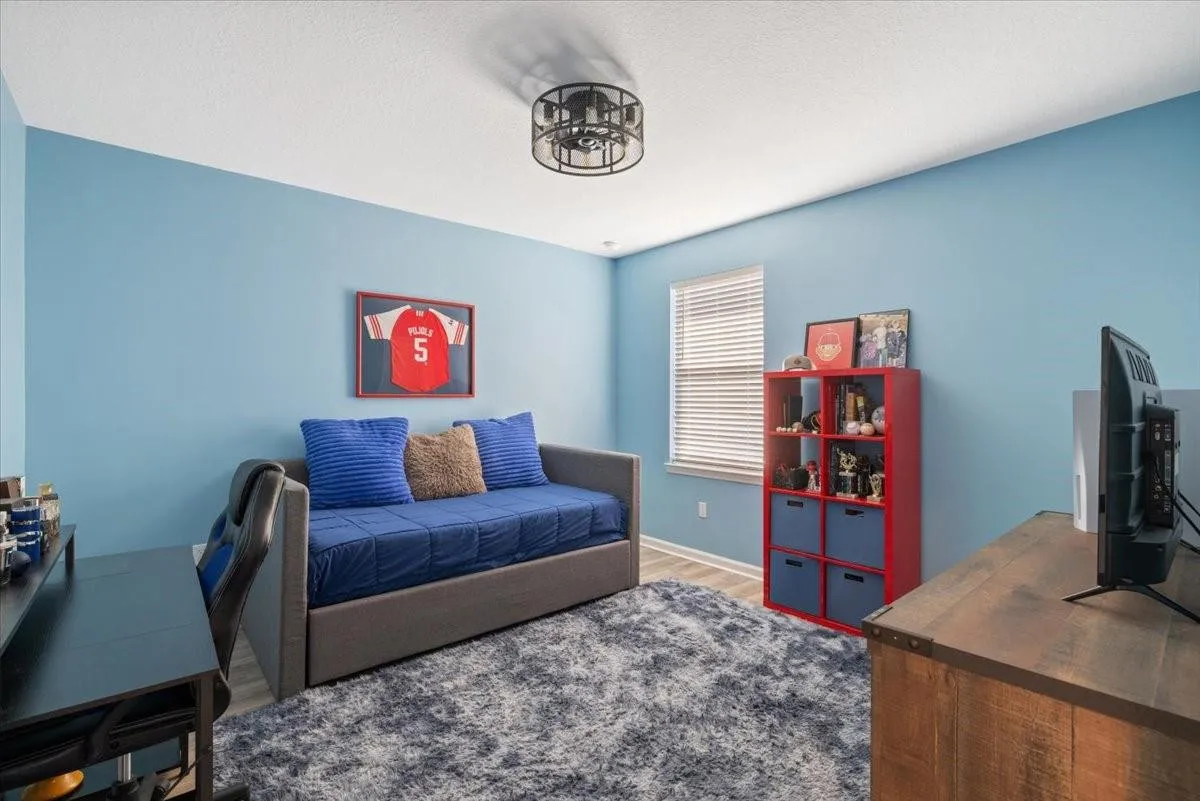 Property photo 35