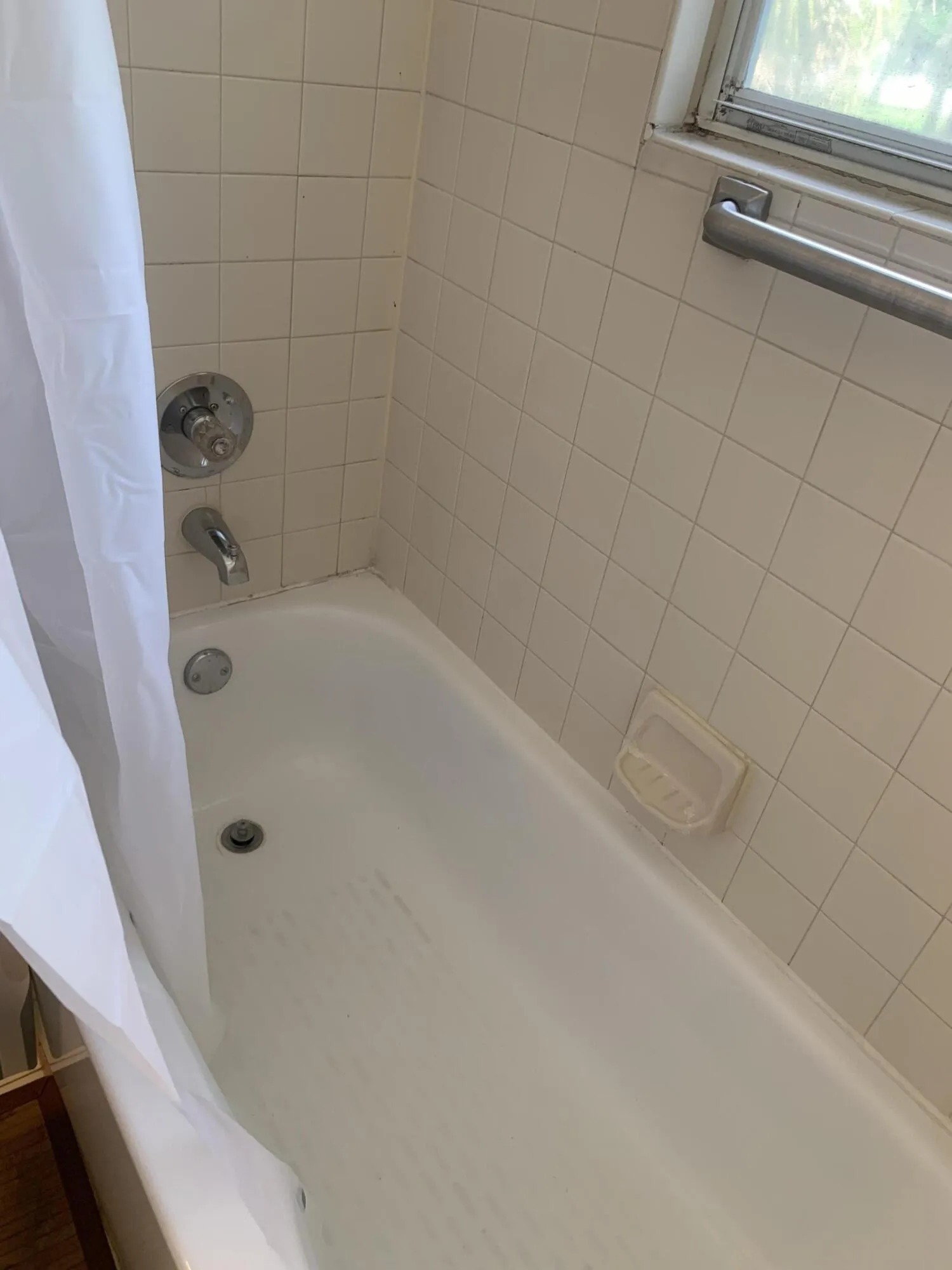 Bathtub