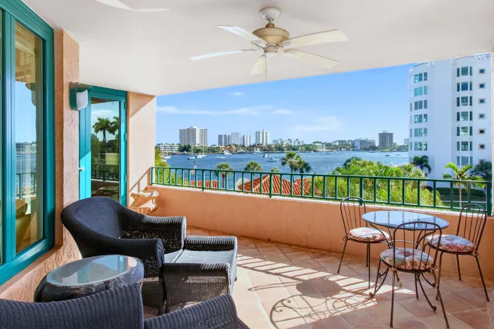 27 - Balcony View
