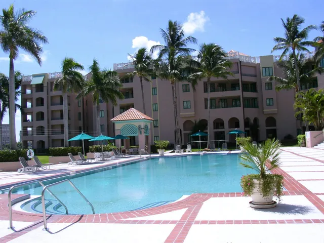 18 Pool