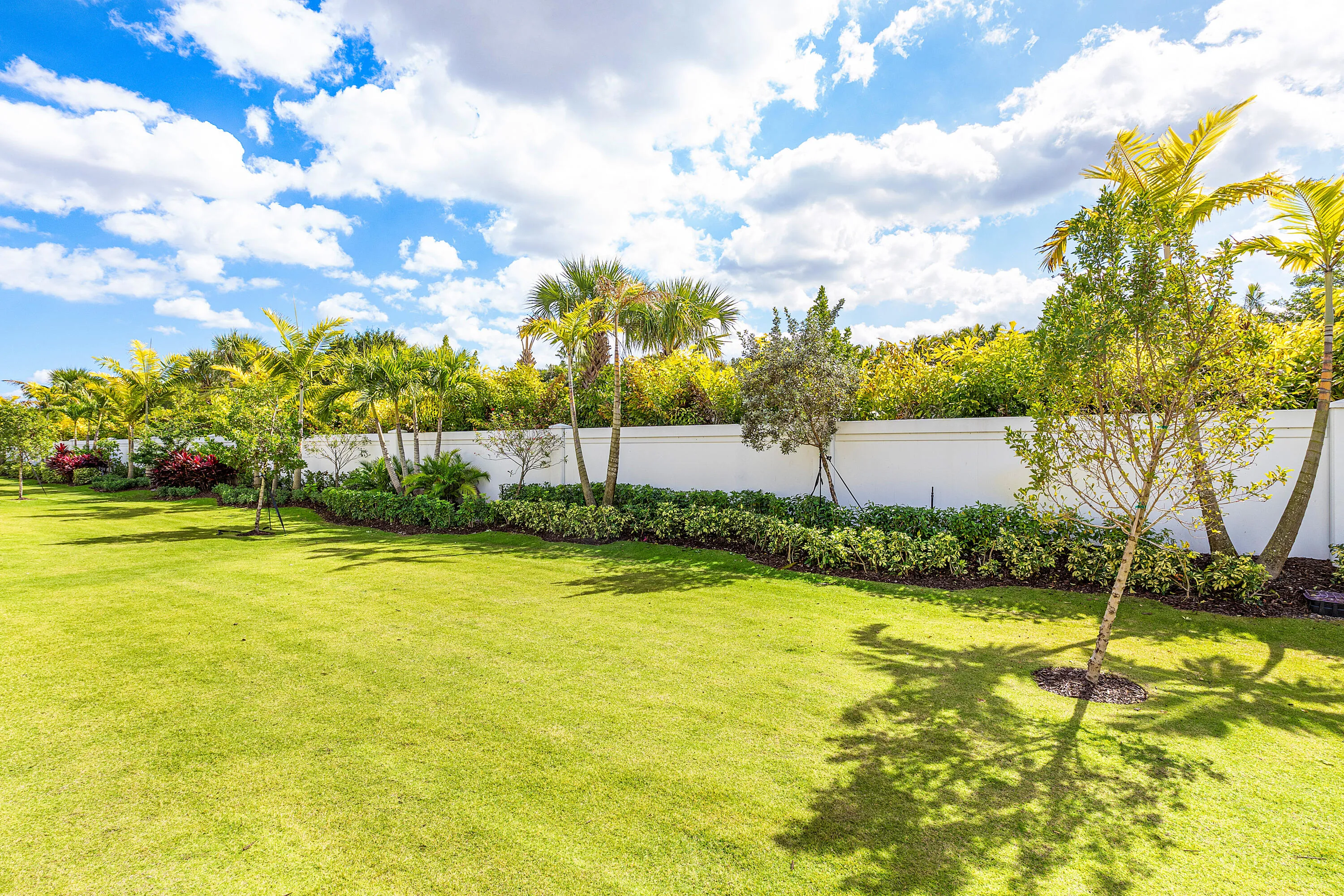 042-9212SilverMarshLane-BocaRaton-FL-334