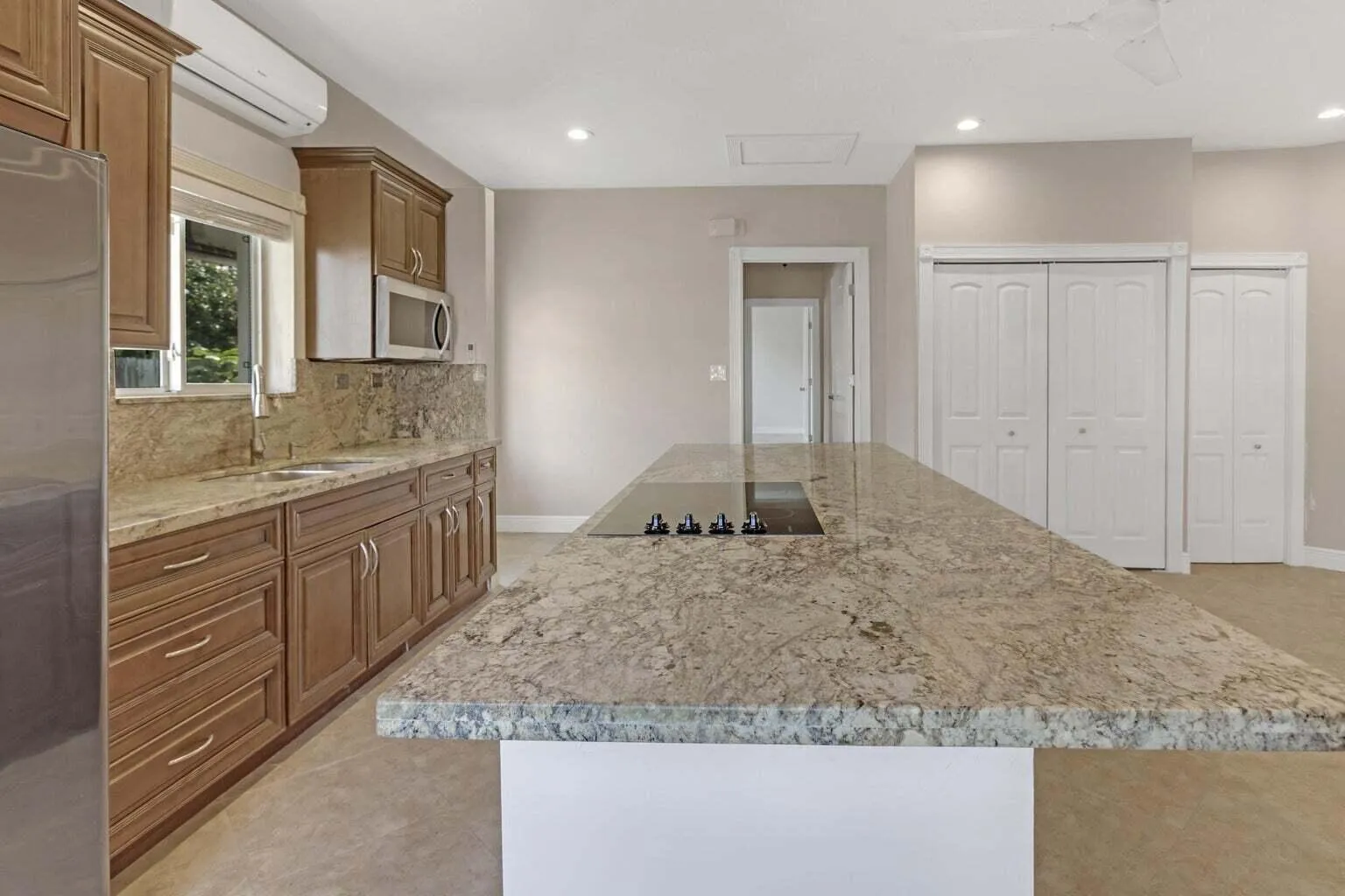 Renovated, spacious kitchen