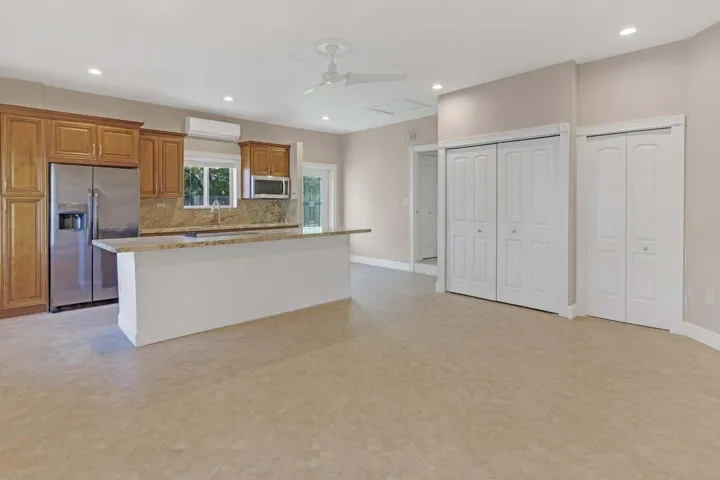 Private efficiency apartment, separate from the main house