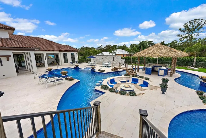 7848 Saddlebrook Dr-48