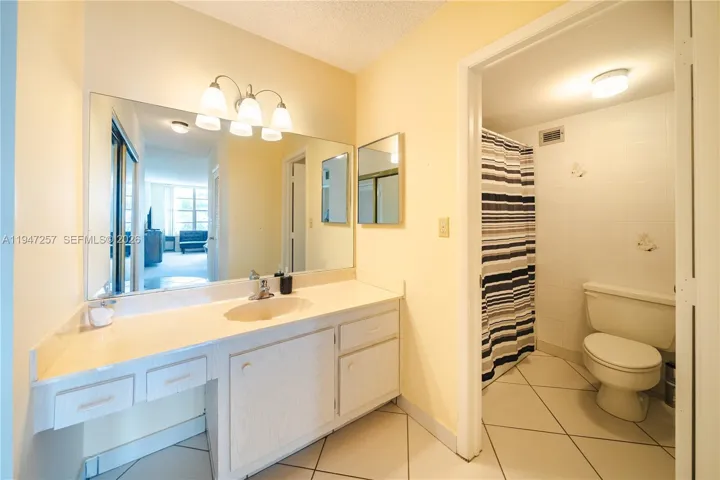 Mastr Bathroom