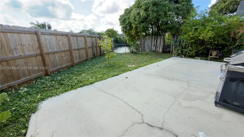 Photo 35