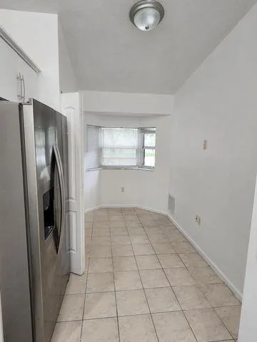 EAT IN KITCHEN WITH BAY WINDOW
