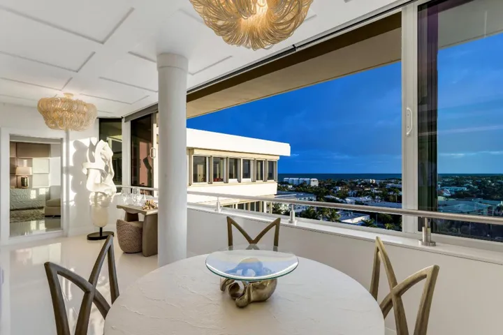 mls_BALCONY_EB