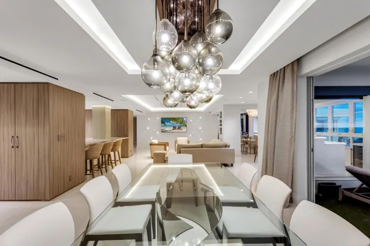 mls_DINING_STRAIGHT_2_EB