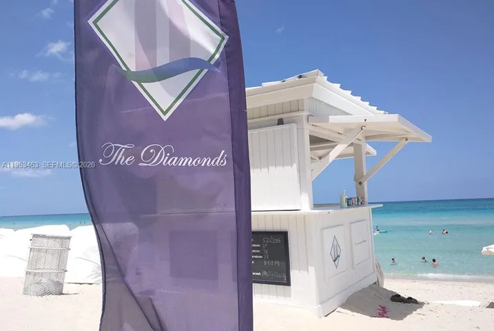Beach services - Blue & Green Diamond