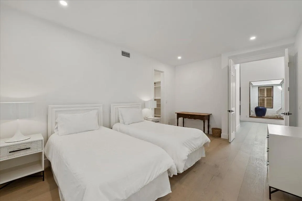 Bedroom III