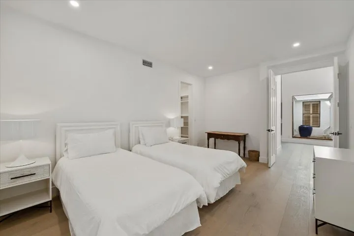 Bedroom III