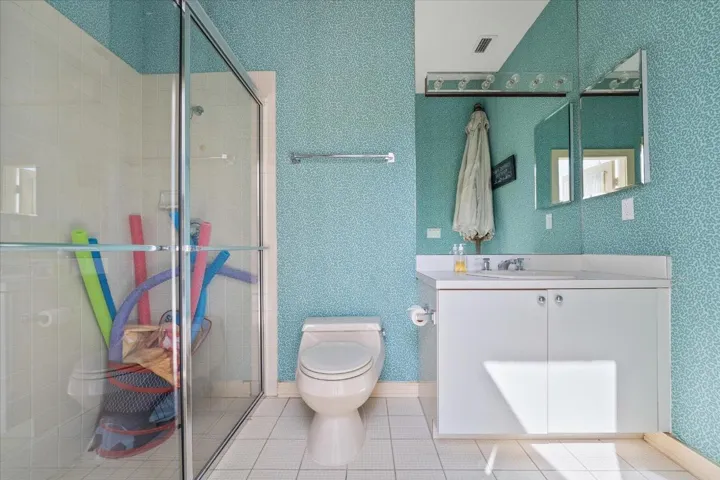 Cabana Bath