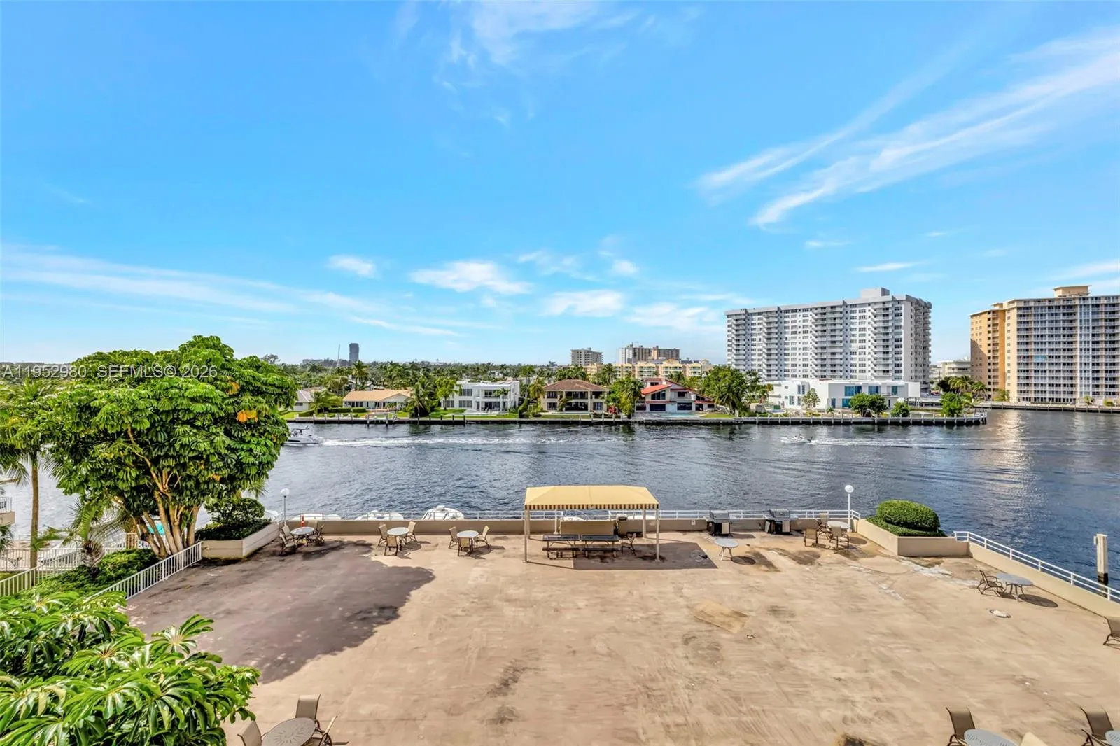Spectacular water view from the balcony