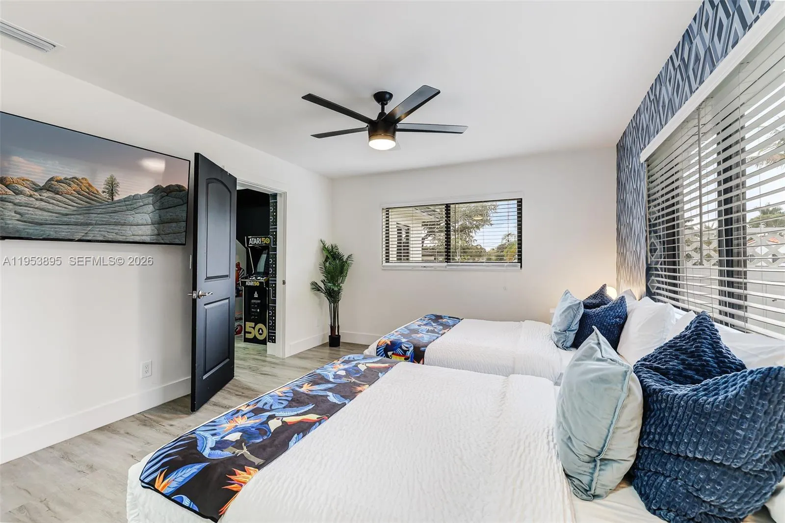 Property photo 33