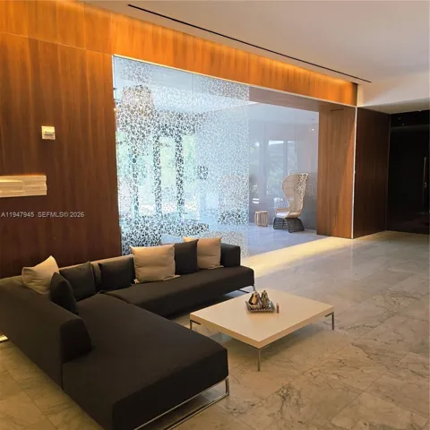 Lobby 6th floor
