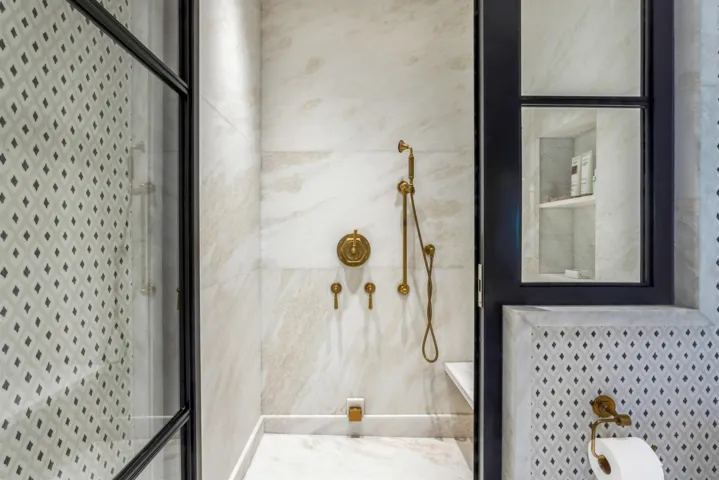 PRIMARY_BATHROOM_SHOWER_EB