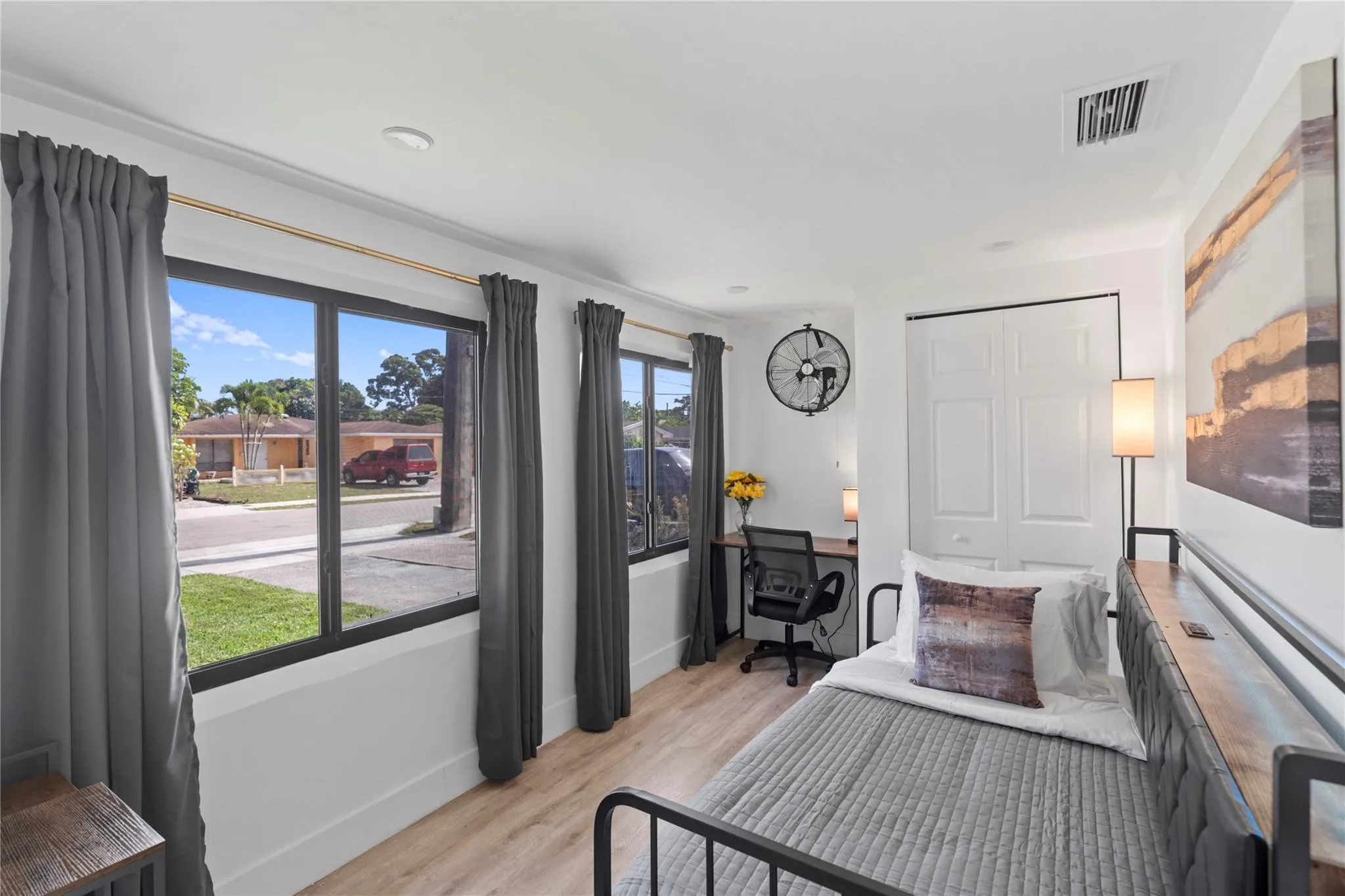 Property photo 37