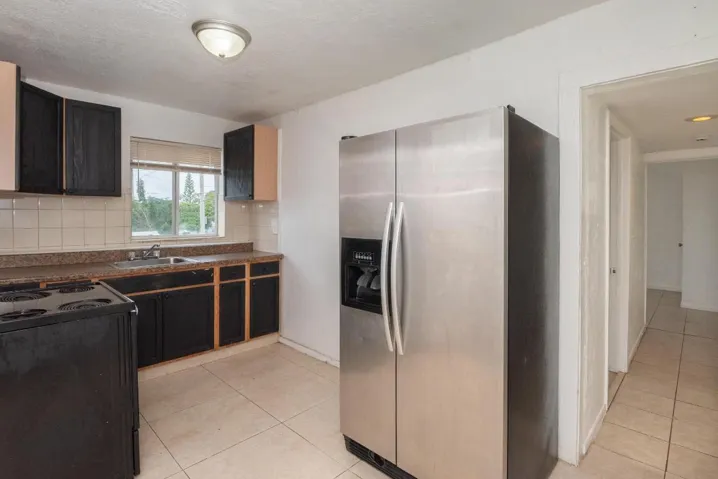  Clark-1104 22nd Street C-001