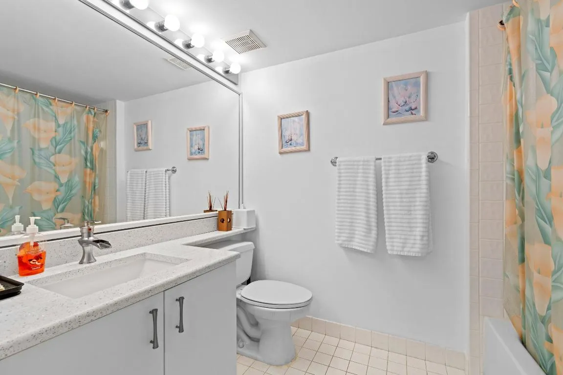 Bathroom #2