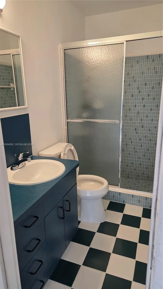 2nd Master Bath