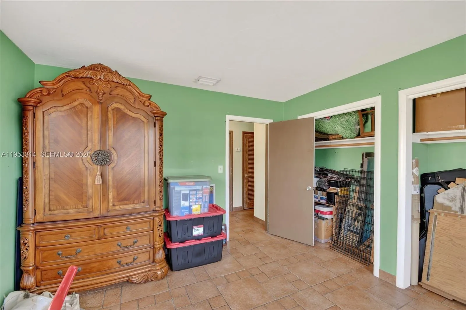 Photo 11