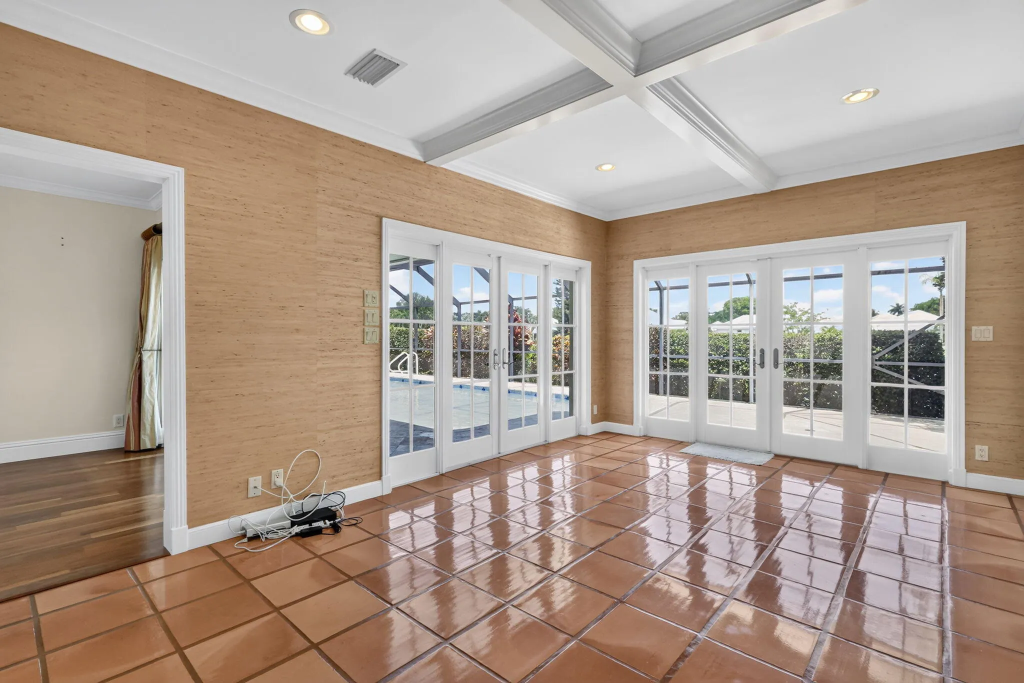 Family room unfurnished