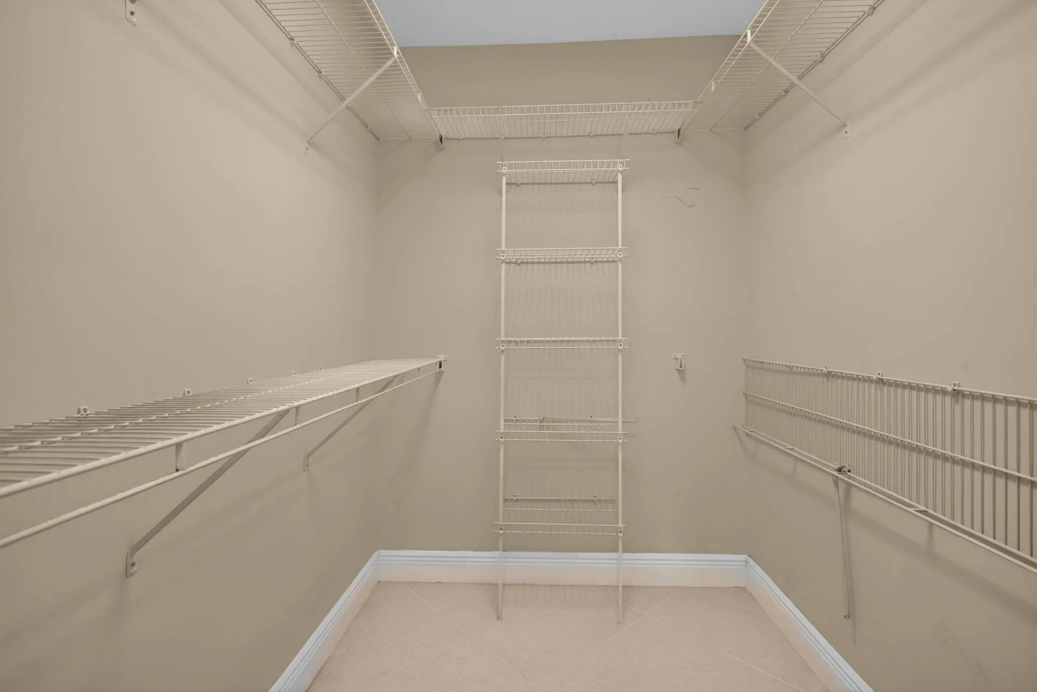 29-web-or-mls-405-8228