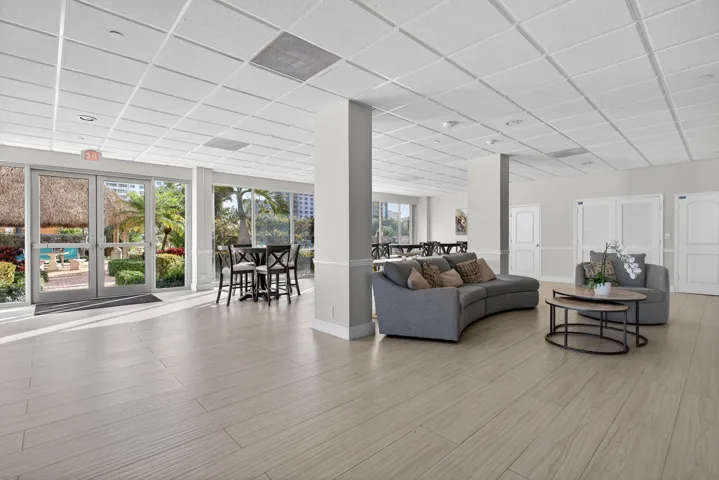 41-web-or-mls-405-8299